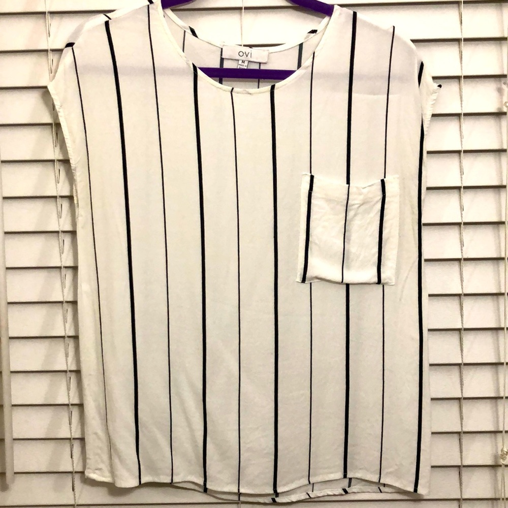 Black and white striped flowy top